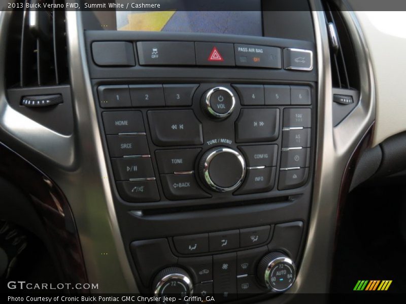 Summit White / Cashmere 2013 Buick Verano FWD