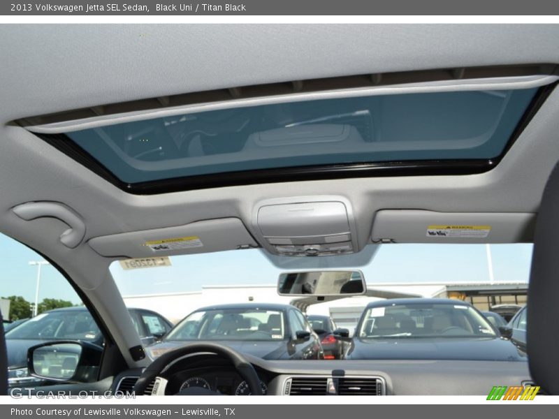 Black Uni / Titan Black 2013 Volkswagen Jetta SEL Sedan