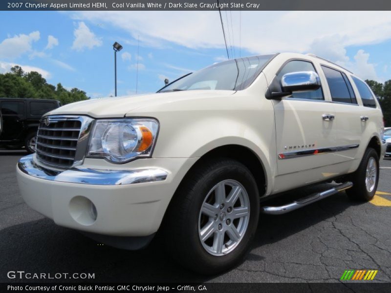 Cool Vanilla White / Dark Slate Gray/Light Slate Gray 2007 Chrysler Aspen Limited HEMI