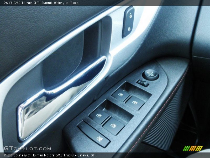 Summit White / Jet Black 2013 GMC Terrain SLE