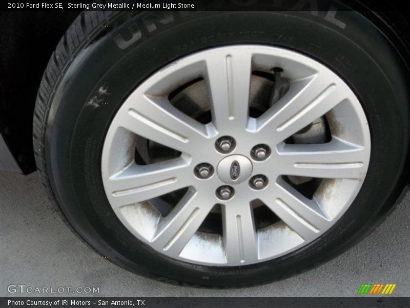 Sterling Grey Metallic / Medium Light Stone 2010 Ford Flex SE