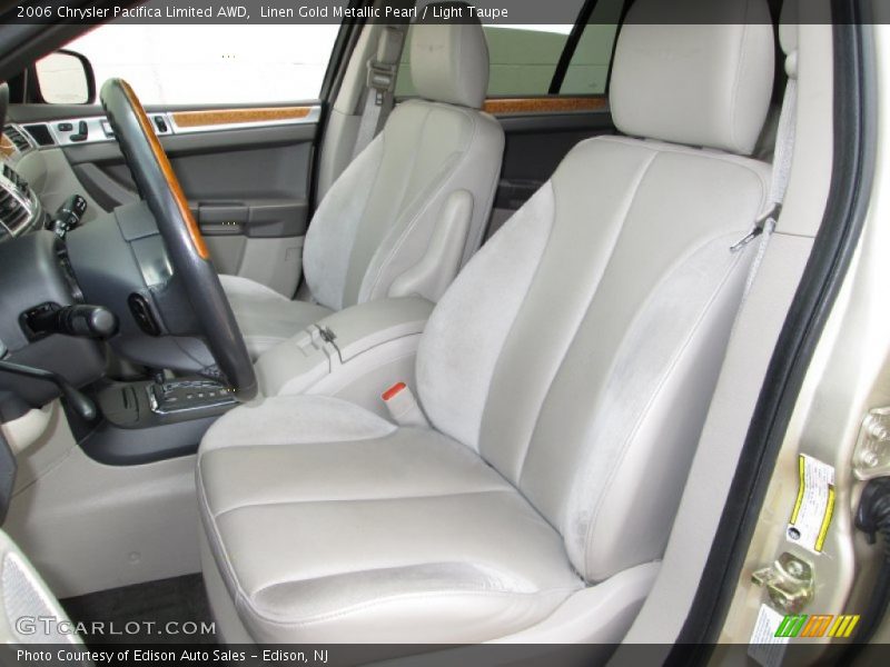 Front Seat of 2006 Pacifica Limited AWD