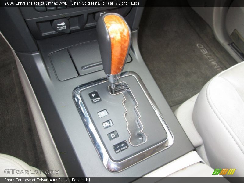  2006 Pacifica Limited AWD 4 Speed AutoStick Automatic Shifter
