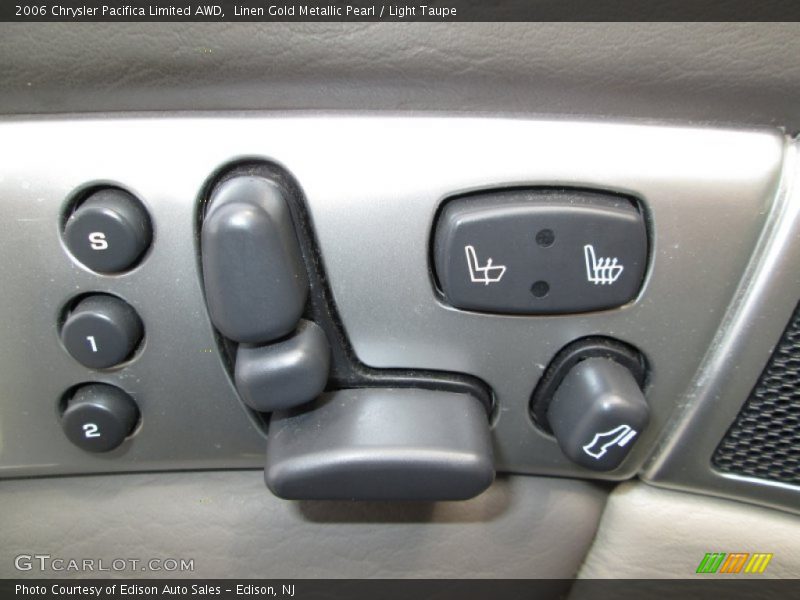 Linen Gold Metallic Pearl / Light Taupe 2006 Chrysler Pacifica Limited AWD