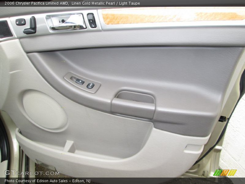 Linen Gold Metallic Pearl / Light Taupe 2006 Chrysler Pacifica Limited AWD