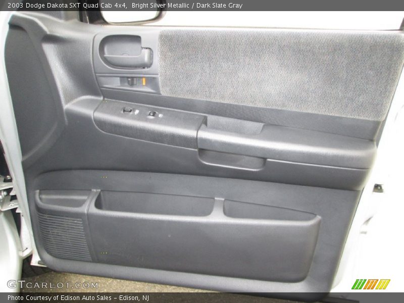 Bright Silver Metallic / Dark Slate Gray 2003 Dodge Dakota SXT Quad Cab 4x4
