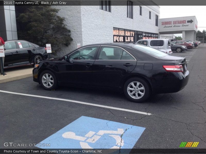 Black / Ash Gray 2010 Toyota Camry LE