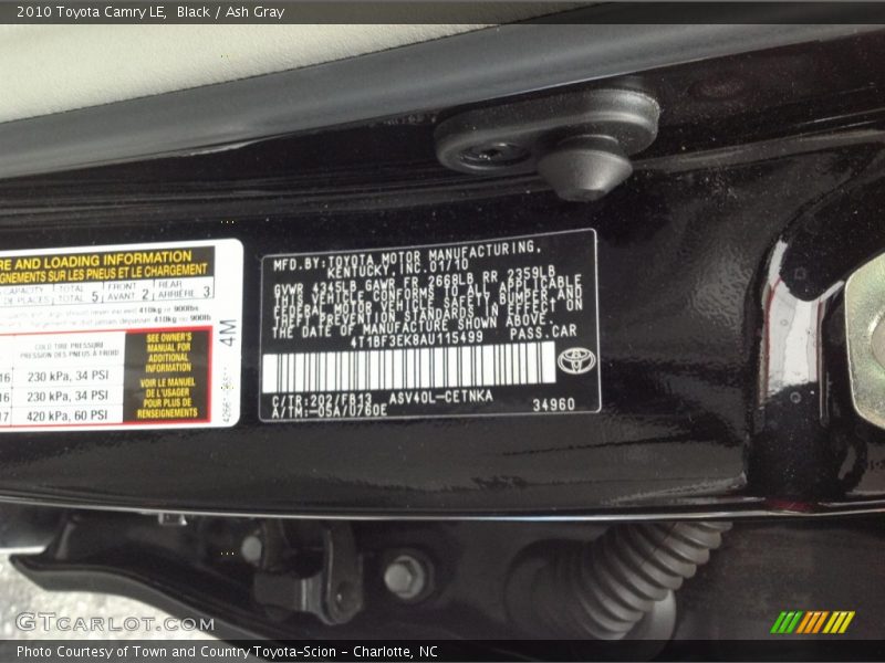 Black / Ash Gray 2010 Toyota Camry LE