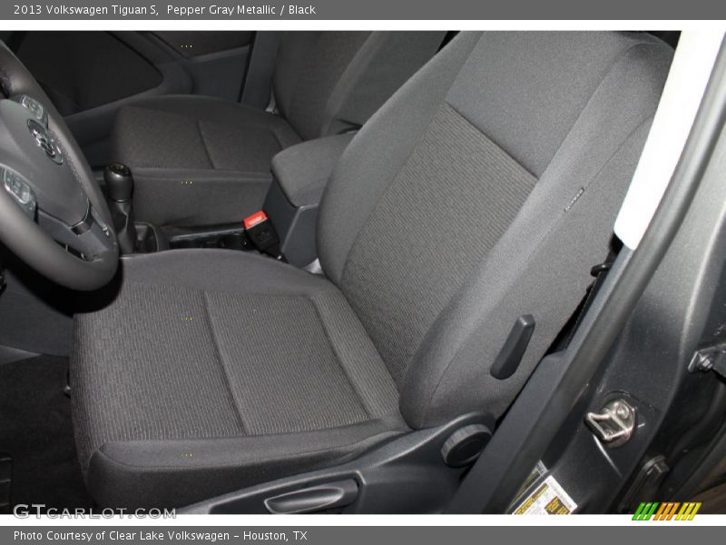 Pepper Gray Metallic / Black 2013 Volkswagen Tiguan S
