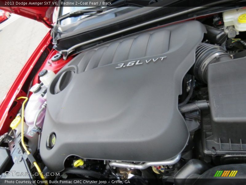 Redline 2-Coat Pearl / Black 2013 Dodge Avenger SXT V6