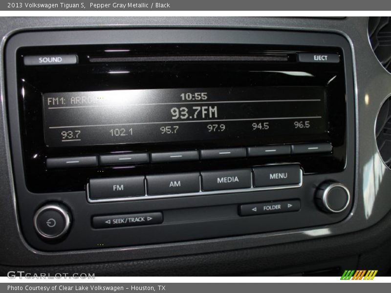 Audio System of 2013 Tiguan S