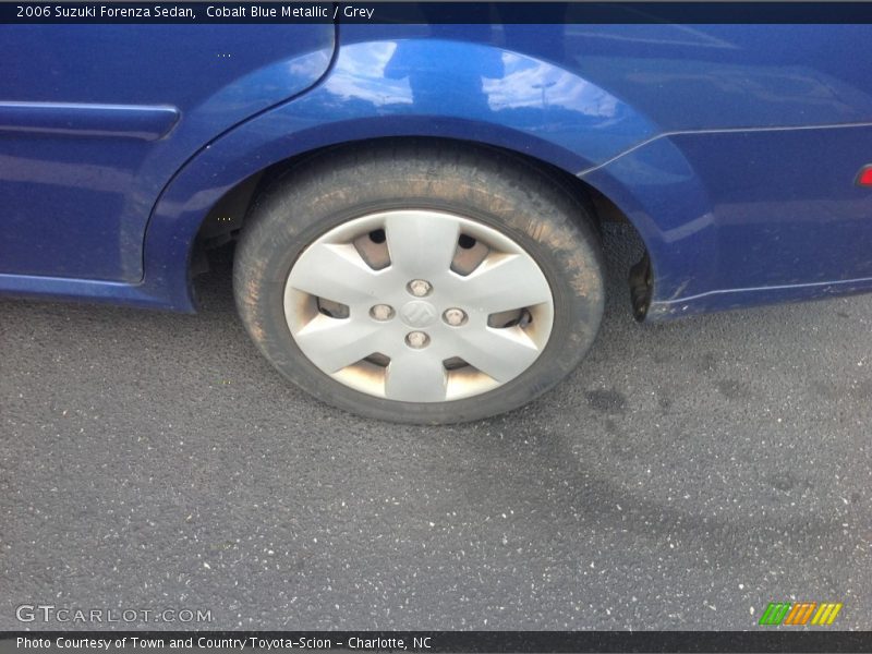 Cobalt Blue Metallic / Grey 2006 Suzuki Forenza Sedan