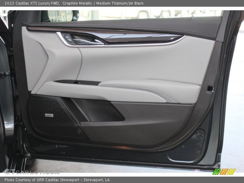 Graphite Metallic / Medium Titanium/Jet Black 2013 Cadillac XTS Luxury FWD