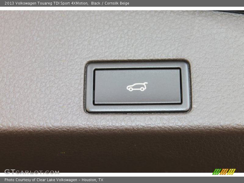 Black / Cornsilk Beige 2013 Volkswagen Touareg TDI Sport 4XMotion