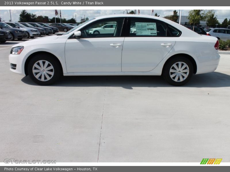 Candy White / Titan Black 2013 Volkswagen Passat 2.5L S