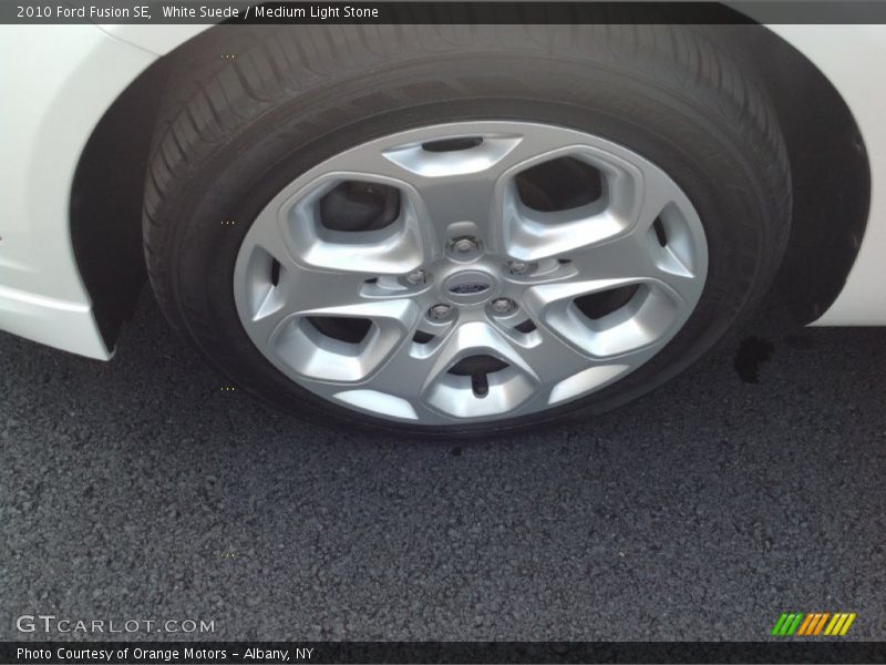 White Suede / Medium Light Stone 2010 Ford Fusion SE