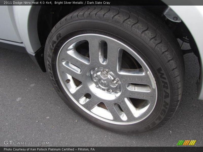 Bright Silver Metallic / Dark Slate Gray 2011 Dodge Nitro Heat 4.0 4x4