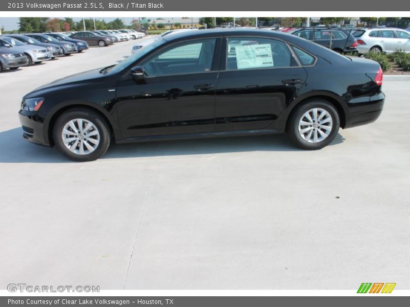 Black / Titan Black 2013 Volkswagen Passat 2.5L S