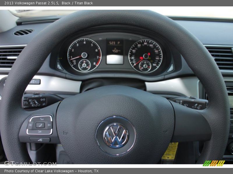 Black / Titan Black 2013 Volkswagen Passat 2.5L S