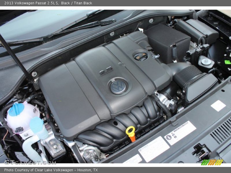 Black / Titan Black 2013 Volkswagen Passat 2.5L S