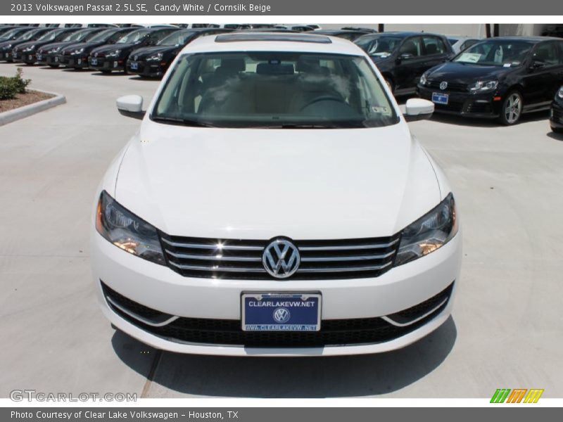 Candy White / Cornsilk Beige 2013 Volkswagen Passat 2.5L SE