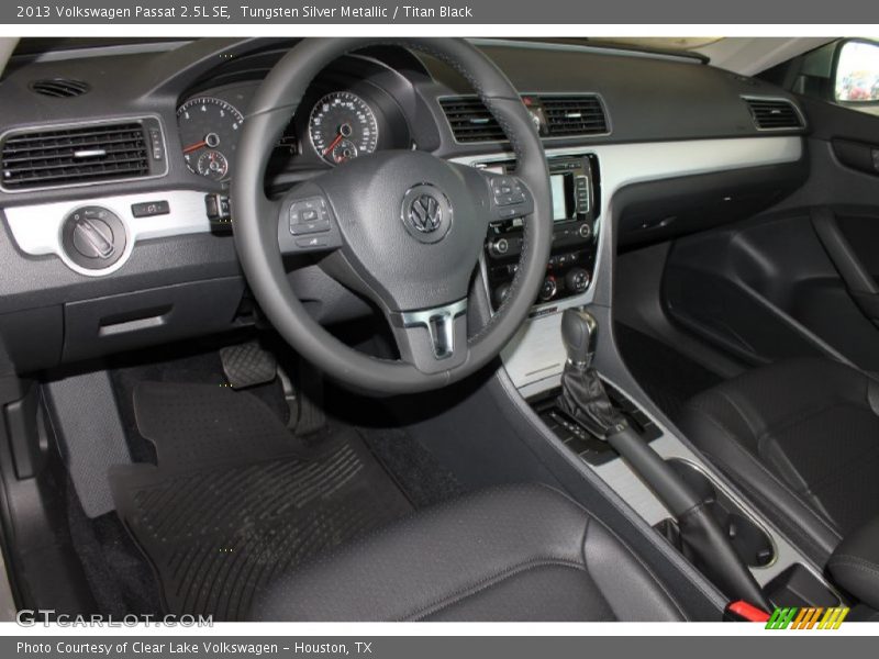 Tungsten Silver Metallic / Titan Black 2013 Volkswagen Passat 2.5L SE