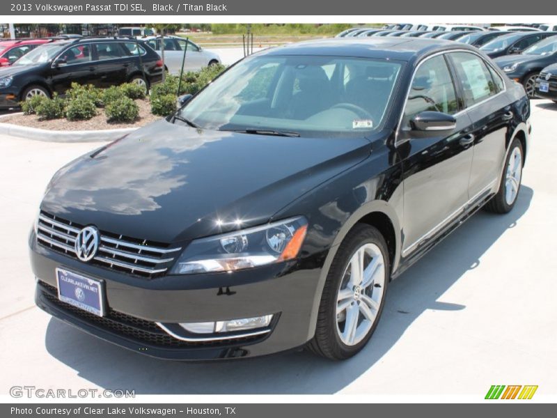 Black / Titan Black 2013 Volkswagen Passat TDI SEL