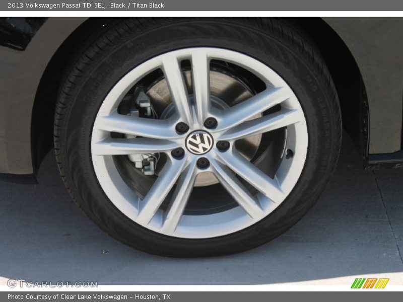 Black / Titan Black 2013 Volkswagen Passat TDI SEL