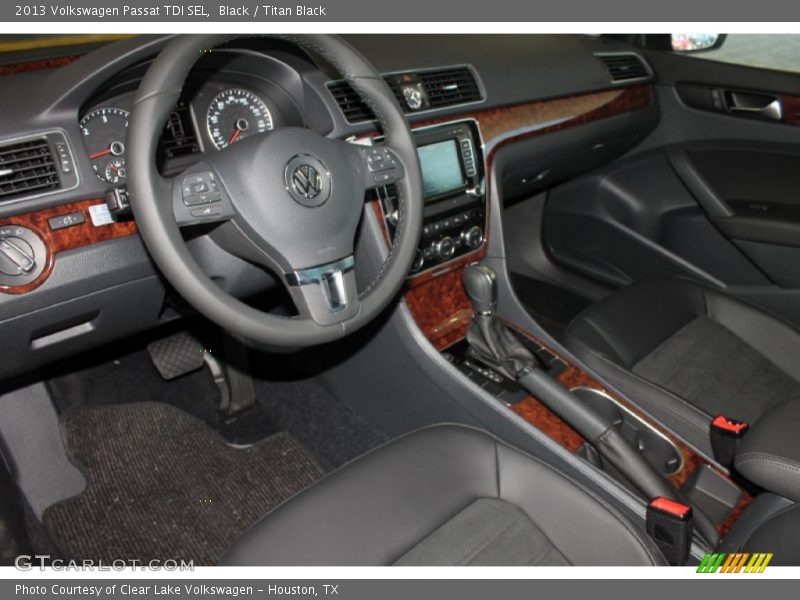 Black / Titan Black 2013 Volkswagen Passat TDI SEL