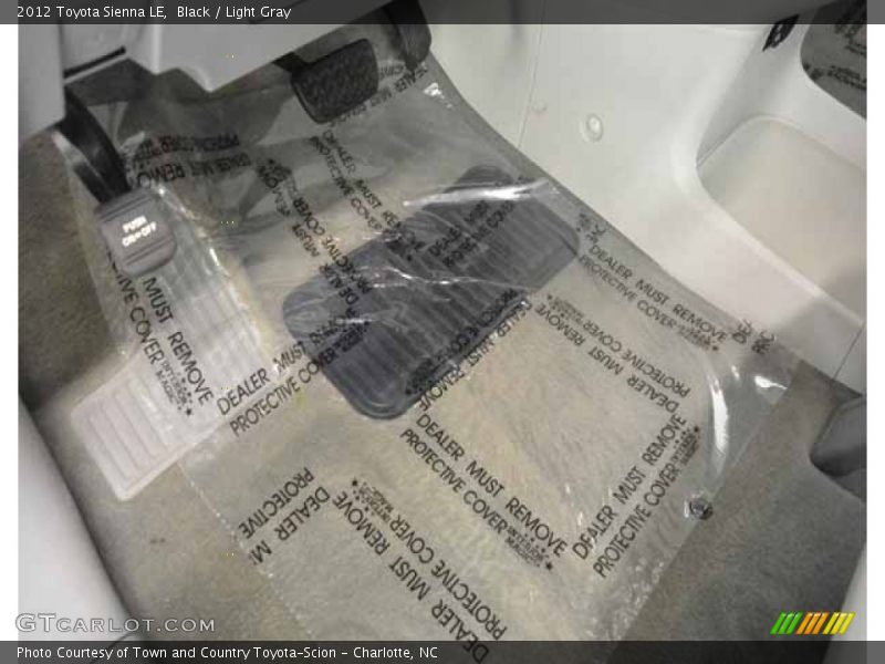 Black / Light Gray 2012 Toyota Sienna LE