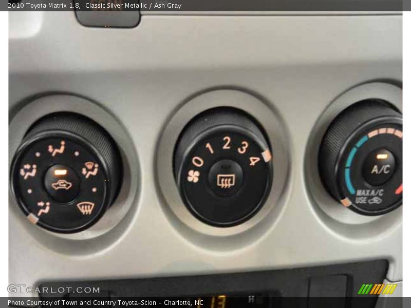 Classic Silver Metallic / Ash Gray 2010 Toyota Matrix 1.8