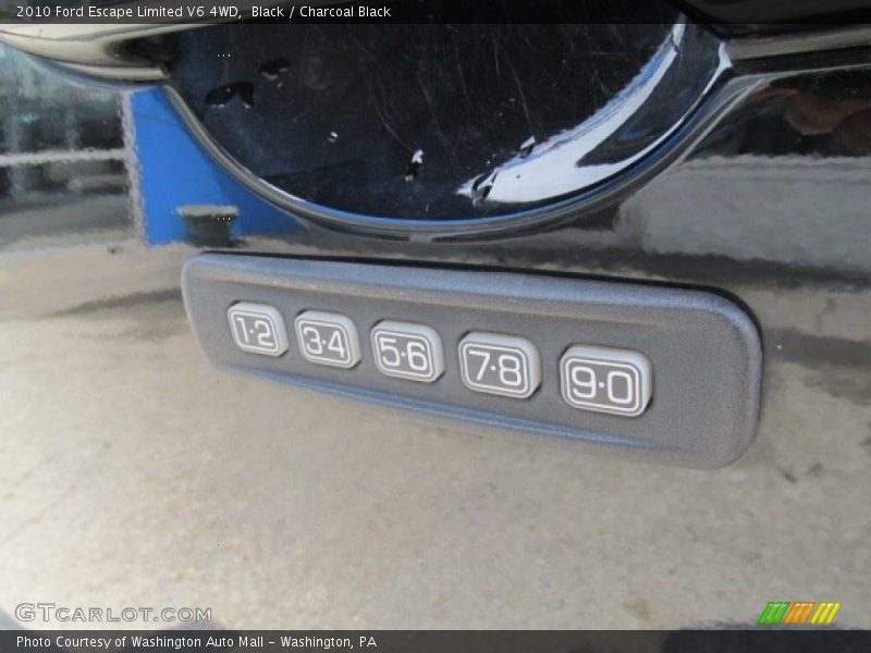 Black / Charcoal Black 2010 Ford Escape Limited V6 4WD