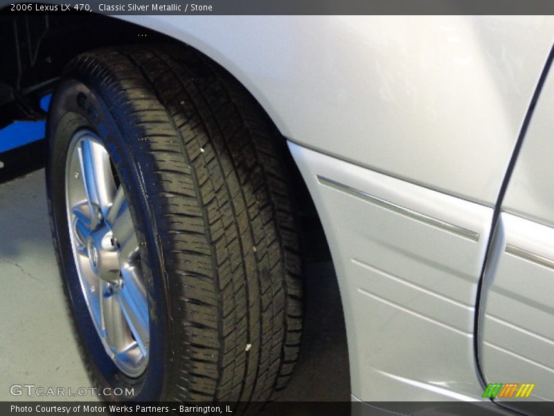 Classic Silver Metallic / Stone 2006 Lexus LX 470