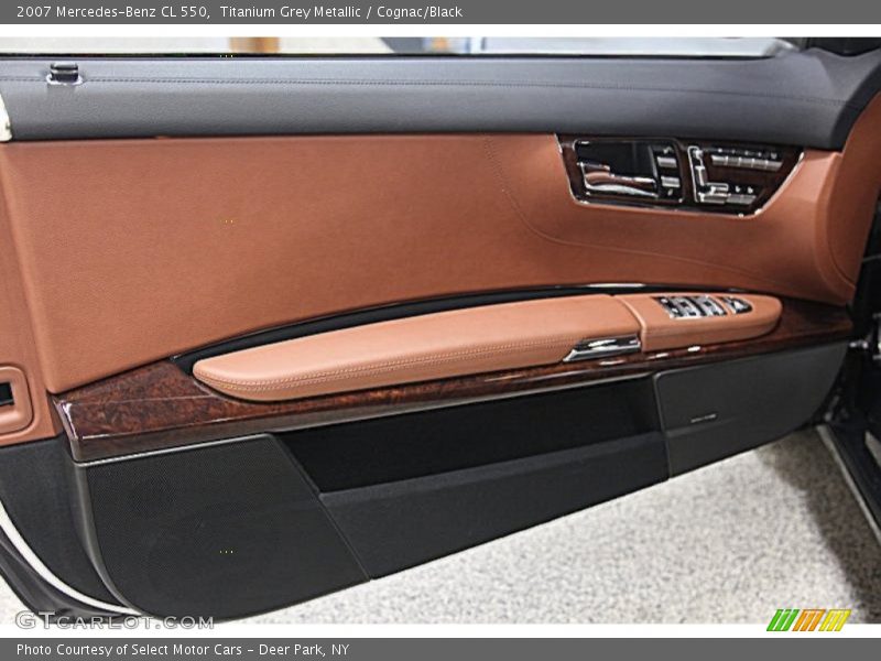 Door Panel of 2007 CL 550