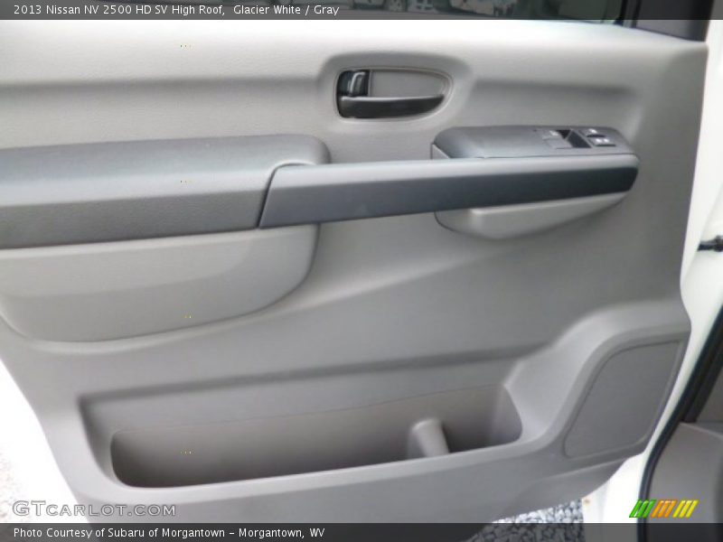 Glacier White / Gray 2013 Nissan NV 2500 HD SV High Roof