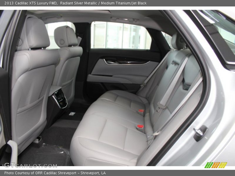 Radiant Silver Metallic / Medium Titanium/Jet Black 2013 Cadillac XTS Luxury FWD
