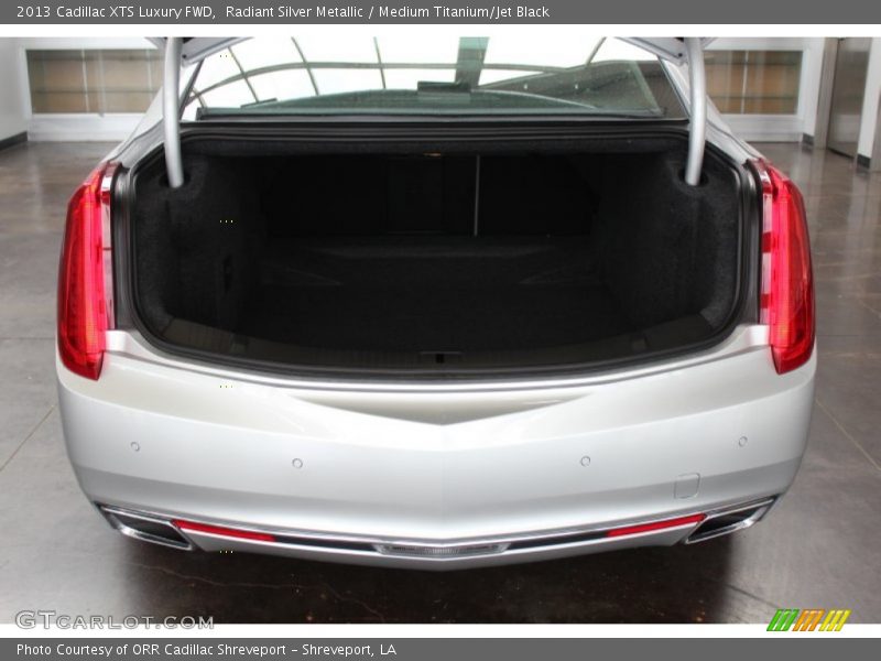 Radiant Silver Metallic / Medium Titanium/Jet Black 2013 Cadillac XTS Luxury FWD