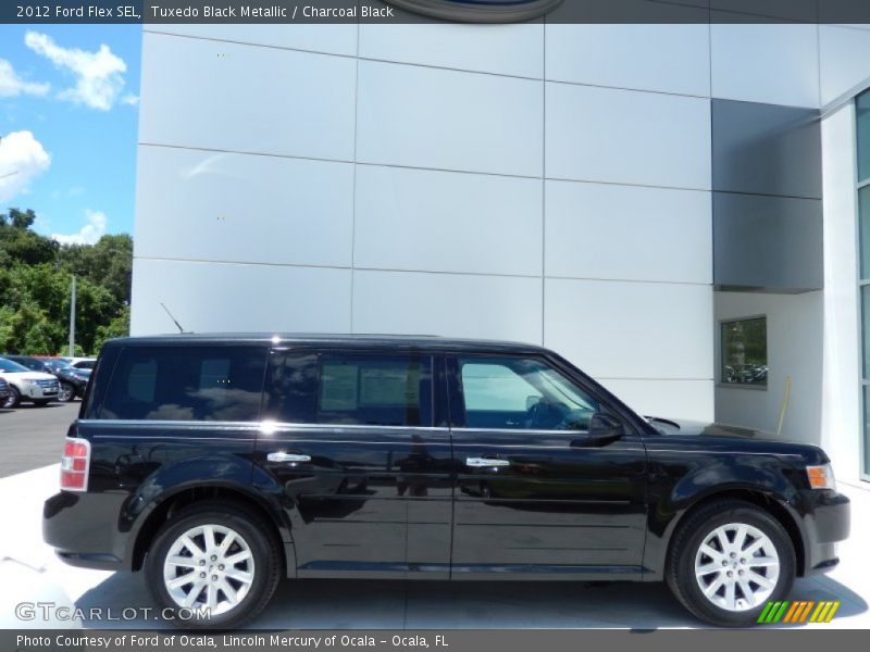 Tuxedo Black Metallic / Charcoal Black 2012 Ford Flex SEL