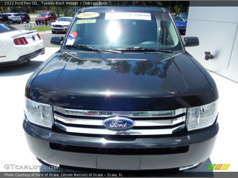 Tuxedo Black Metallic / Charcoal Black 2012 Ford Flex SEL