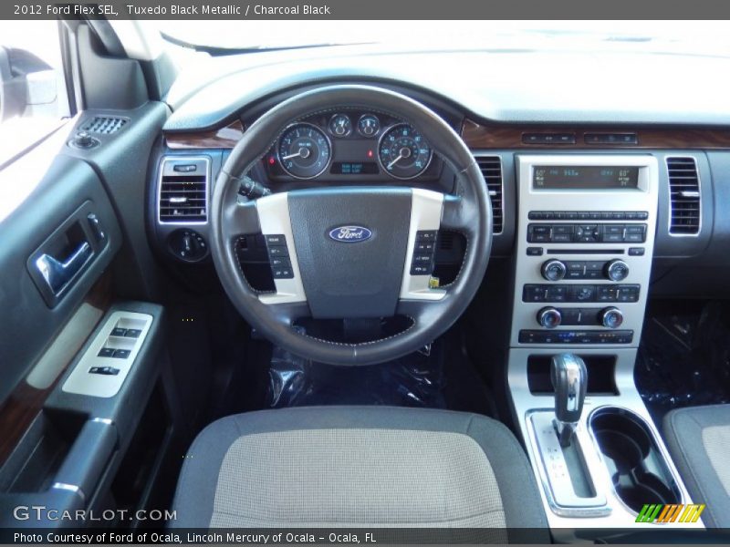 Tuxedo Black Metallic / Charcoal Black 2012 Ford Flex SEL