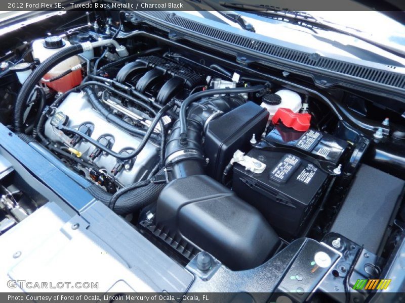 Tuxedo Black Metallic / Charcoal Black 2012 Ford Flex SEL