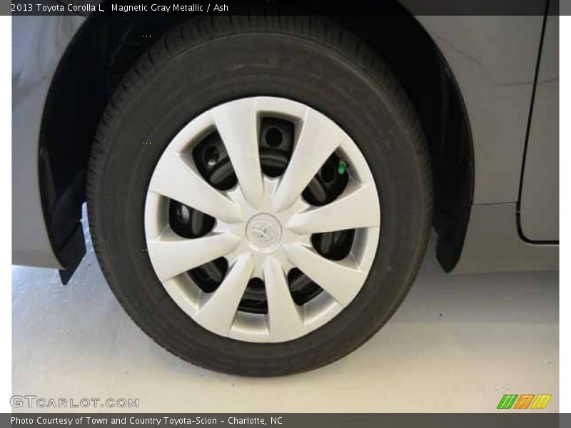 Magnetic Gray Metallic / Ash 2013 Toyota Corolla L