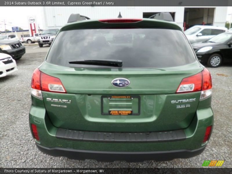 Cypress Green Pearl / Ivory 2014 Subaru Outback 3.6R Limited