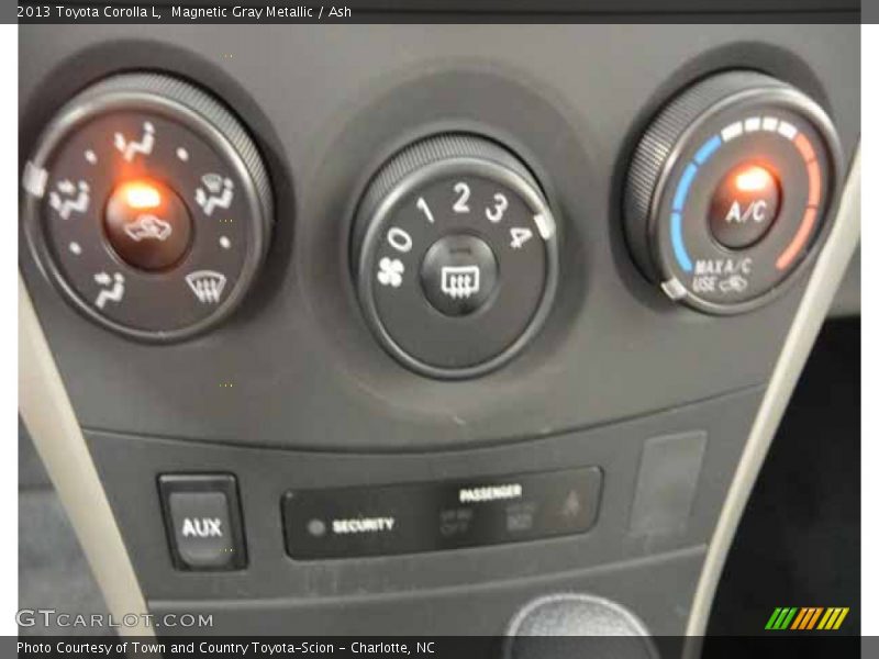 Magnetic Gray Metallic / Ash 2013 Toyota Corolla L