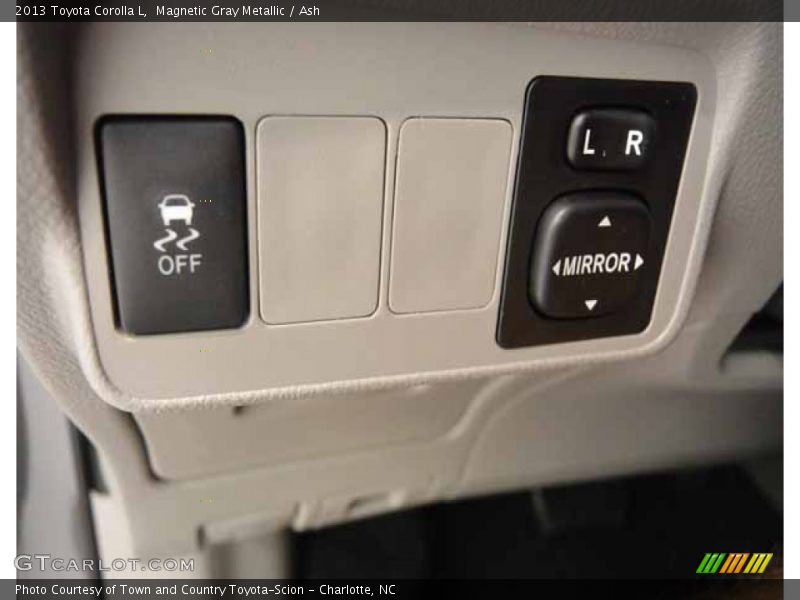 Magnetic Gray Metallic / Ash 2013 Toyota Corolla L