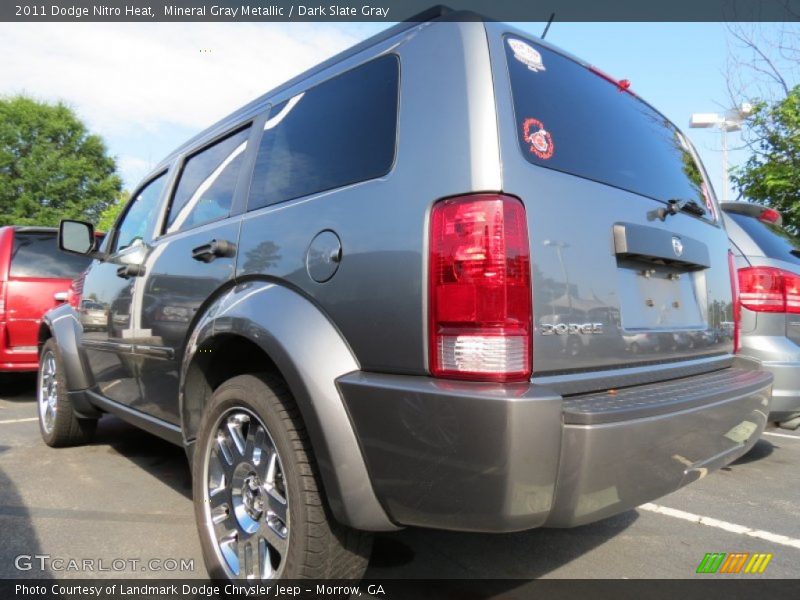 Mineral Gray Metallic / Dark Slate Gray 2011 Dodge Nitro Heat