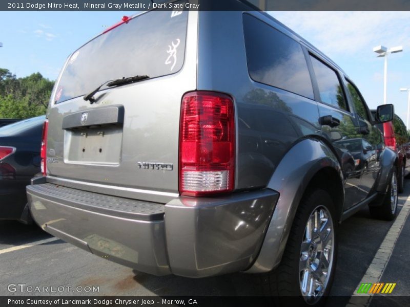 Mineral Gray Metallic / Dark Slate Gray 2011 Dodge Nitro Heat
