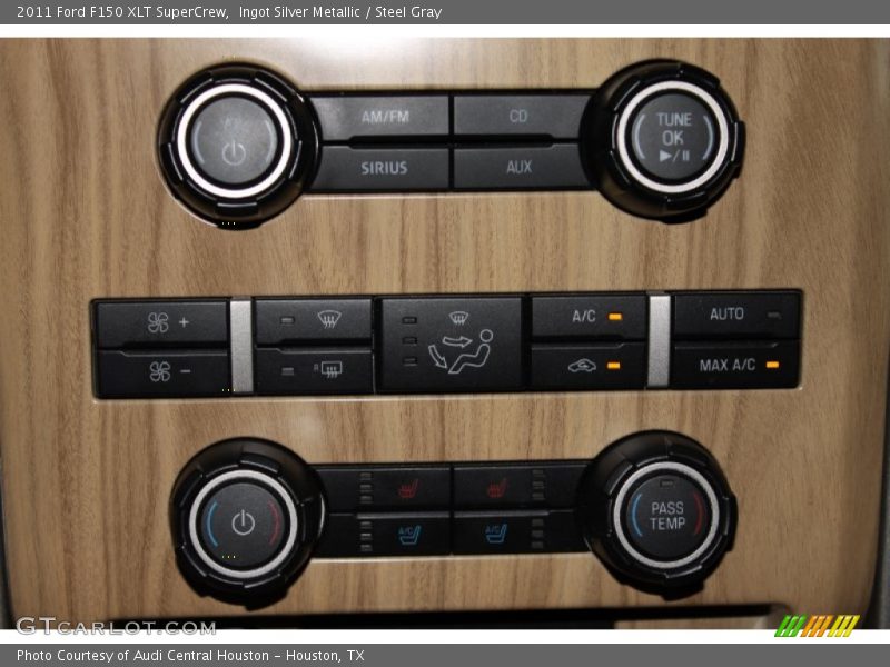 Ingot Silver Metallic / Steel Gray 2011 Ford F150 XLT SuperCrew