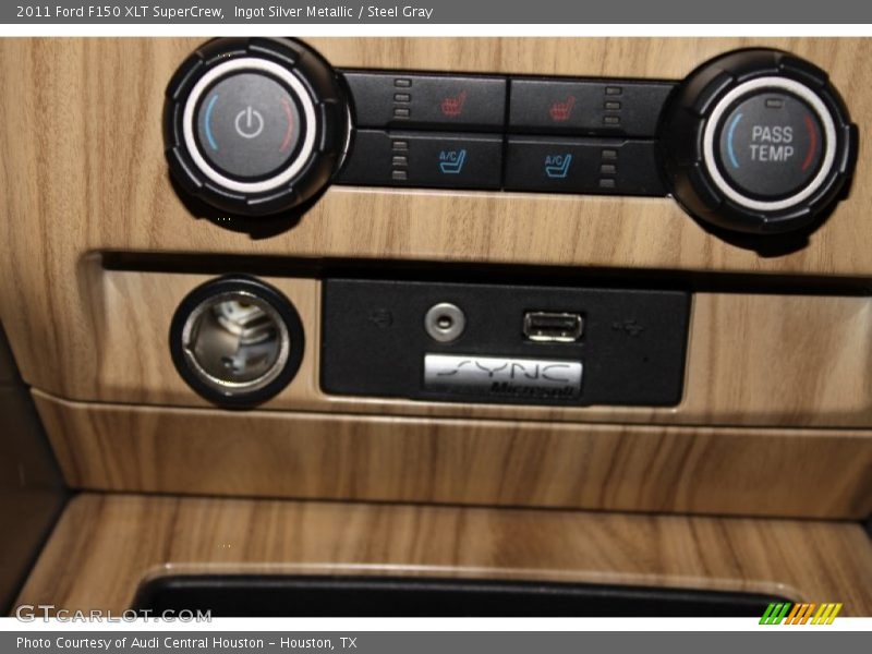 Ingot Silver Metallic / Steel Gray 2011 Ford F150 XLT SuperCrew