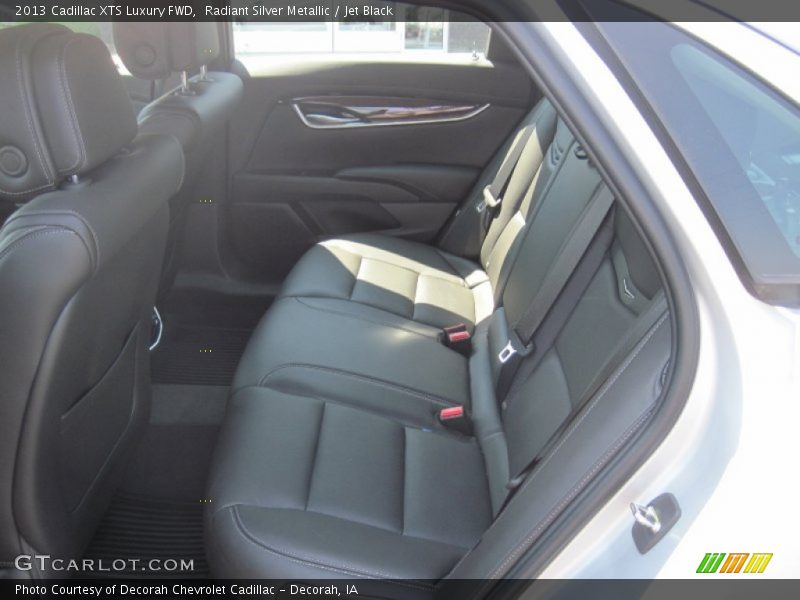 Radiant Silver Metallic / Jet Black 2013 Cadillac XTS Luxury FWD